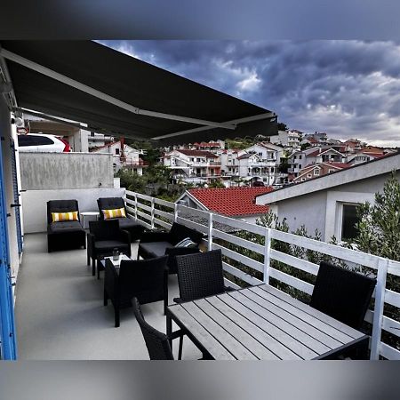 Apartment Tina Trogir Bagian luar foto