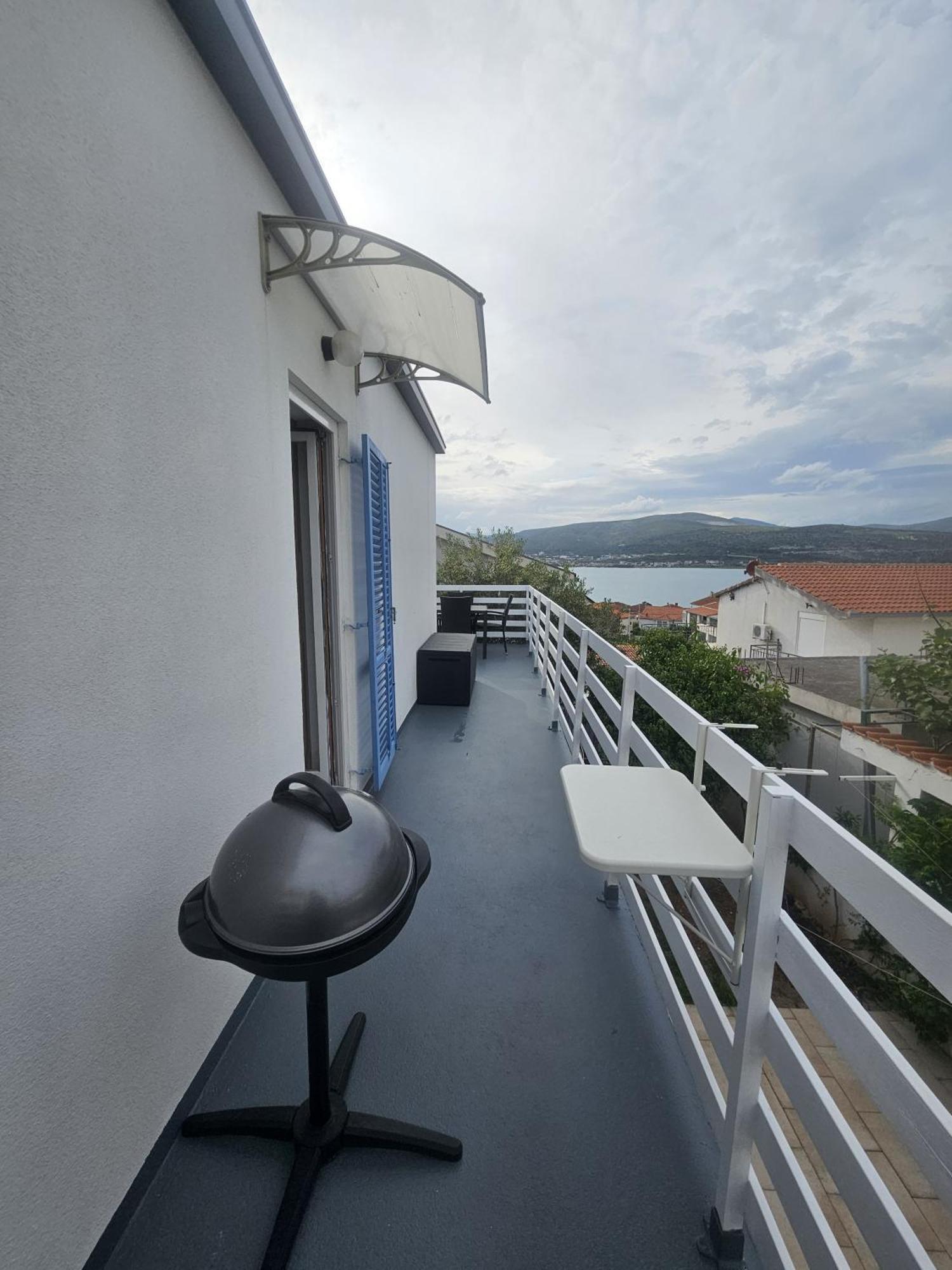 Apartment Tina Trogir Bagian luar foto